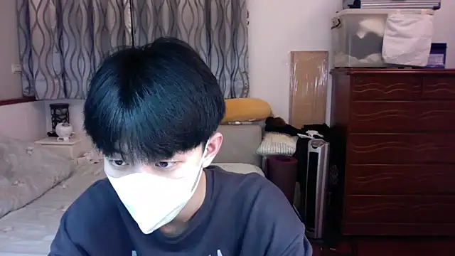 kai101010 online show from December 17, 2025, 1:16 pm