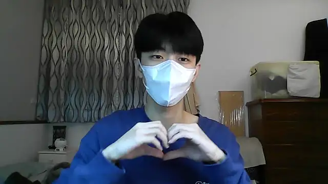 Snapshot of kai101010 chatting on February 8, 2026, 12:58 pm kai101010 online show from February 8, 2026, 12:58 pm