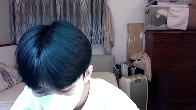 Snapshot of kai101010 chatting on November 2, 2025, 3:06 pm kai101010 online show from November 2, 2025, 3:06 pm