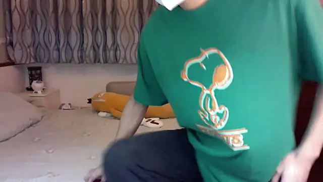 Snapshot of kai101010 chatting on November 25, 2025, 2:28 pm kai101010 online show from November 25, 2025, 2:28 pm