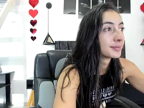 skinny kinkyxx online show from September 25, 2025, 6:47 pm