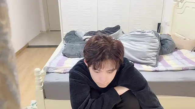 Snapshot of xlong00099 chatting on November 18, 2025, 3:37 pm xlong00099 online show from November 18, 2025, 3:37 pm