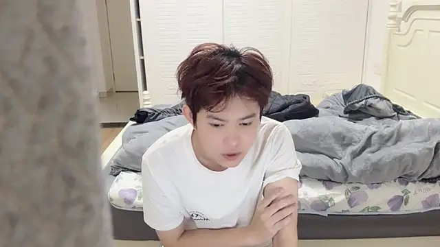 Snapshot of xlong00099 chatting on November 13, 2025, 11:25 am xlong00099 online show from November 13, 2025, 11:25 am