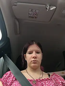 Snapshot of Hot_SkinnyGirl chatting on May 22, 2026, 10:57 am Hot SkinnyGirl online show from May 22, 2026, 10:57 am