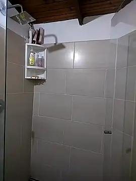 Suzanelee1 online show from October 16, 2025, 1:25 am