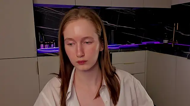 CrystalSoul  online show from November 27, 2025, 5:52 am