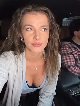 Snapshot of fit_vic chatting on November 15, 2025, 6:50 am fit vic online show from November 15, 2025, 6:50 am