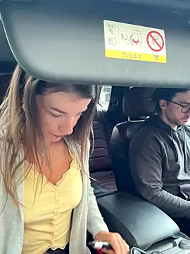 Snapshot of fit_vic chatting on October 19, 2025, 7:44 am fit vic online show from October 19, 2025, 7:44 am