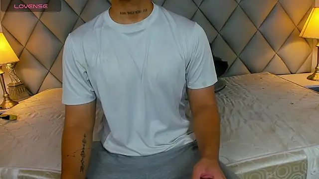 Clement Reyes online show from February 3, 2026, 12:43 pm