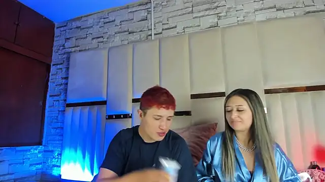 Snapshot of ANLLELOAndANGELA chatting on March 13, 2026, 8:25 pm ANLLELOAndANGELA online show from March 13, 2026, 8:25 pm