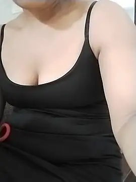 Snapshot of Karin_39 chatting on July 25, 2026, 8:26 pm Karin 39 online show from July 25, 2026, 8:26 pm