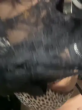 DAMinii  online show from October 25, 2025, 6:52 pm