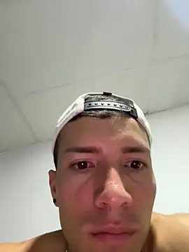 Snapshot of juancho0400 chatting on March 20, 2026, 11:06 pm juancho0400 online show from March 20, 2026, 11:06 pm