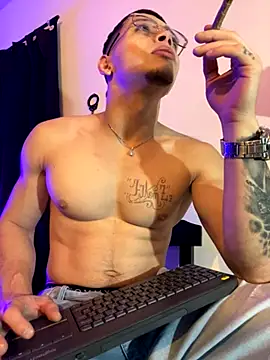 Matt your master  online show from November 11, 2025, 10:10 am