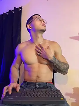 Matt your master  online show from November 4, 2025, 11:14 am