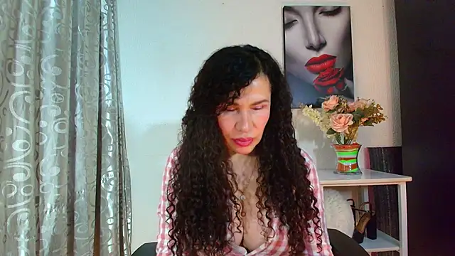 Lina 444 online show from September 25, 2025, 2:06 am