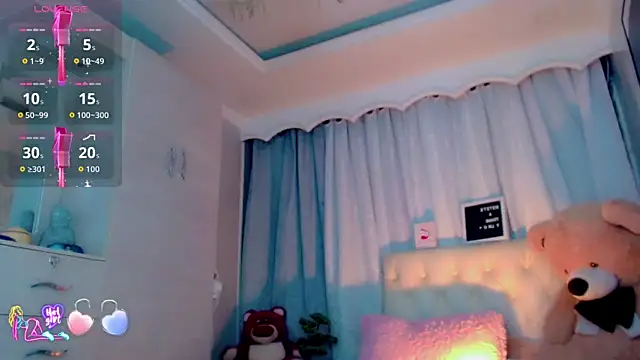 Snapshot of Julia_Bulette1 chatting on July 14, 2026, 1:05 am Julia Bulette1 online show from July 14, 2026, 1:05 am
