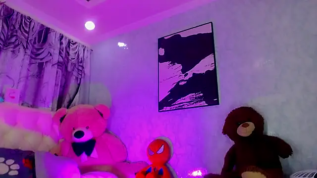 Snapshot of Julia_Bulette1 chatting on June 13, 2026, 1:25 am Julia Bulette1 online show from June 13, 2026, 1:25 am