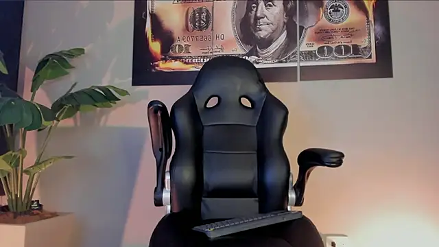 chrizmacgregor online show from March 11, 2026, 12:15 am