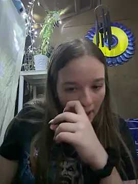 Snapshot of blondefun3818 chatting on November 19, 2025, 11:49 pm blondefun3818 online show from November 19, 2025, 11:49 pm