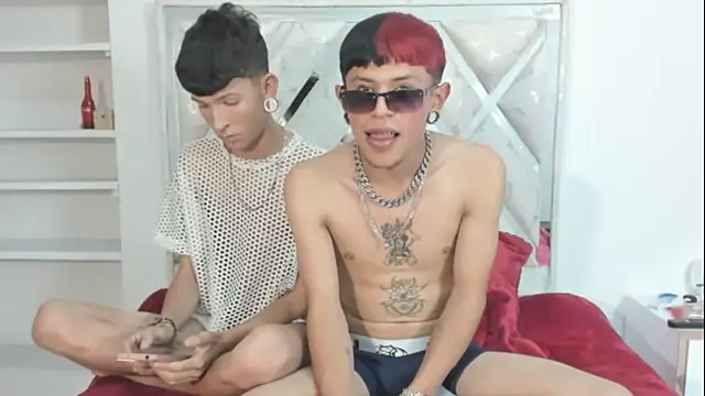 Snapshot of DemianSalvatore chatting on October 14, 2025, 12:00 am DemianSalvatore online show from October 14, 2025, 12:00 am