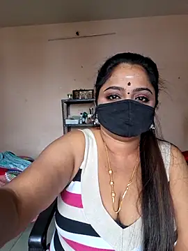 queendivya online show from June 12, 2026, 5:27 am