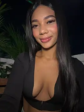 Snapshot of Savannahfisher chatting on May 16, 2026, 1:15 am Savannahfisher online show from May 16, 2026, 1:15 am
