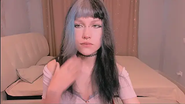 Sasha Garcia online show from September 29, 2025, 5:25 am