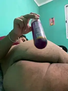 kylieputinha online show from January 11, 2026, 8:21 am