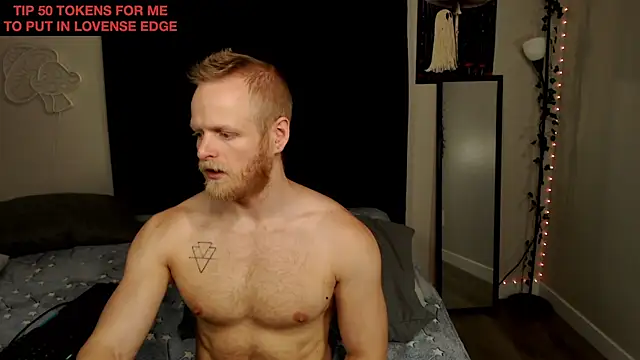 Snapshot of randyroderick chatting on October 27, 2025, 11:27 pm randyroderick online show from October 27, 2025, 11:27 pm