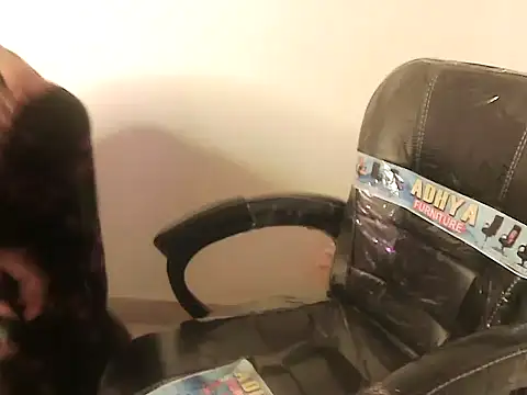 Snapshot of bold_kiara chatting on February 25, 2026, 4:45 am bold kiara online show from February 25, 2026, 4:45 am