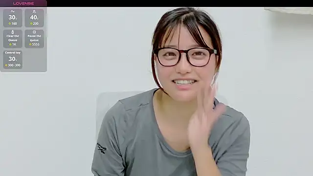 OnigiriJapan online show from October 20, 2025, 3:52 am