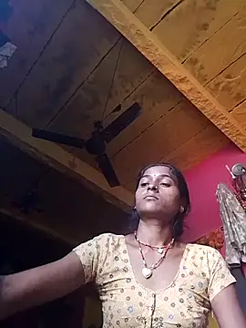 Snapshot of Hot_reshmaji chatting on November 4, 2025, 3:32 am Hot reshmaji online show from November 4, 2025, 3:32 am