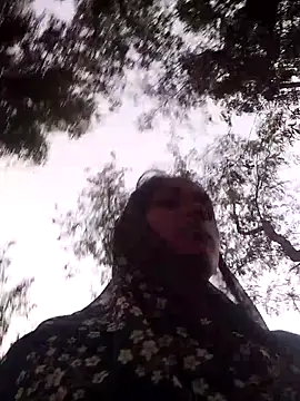 Snapshot of Hot_reshmaji chatting on November 6, 2025, 12:09 pm Hot reshmaji online show from November 6, 2025, 12:09 pm