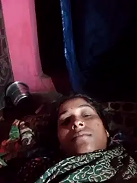 Snapshot of Hot_reshmaji chatting on October 31, 2025, 10:05 pm Hot reshmaji online show from October 31, 2025, 10:05 pm