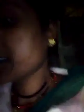 Snapshot of Hot_reshmaji chatting on December 1, 2025, 3:35 pm Hot reshmaji online show from December 1, 2025, 3:35 pm