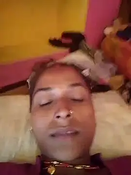 Snapshot of Hot_reshmaji chatting on October 21, 2025, 8:47 am Hot reshmaji online show from October 21, 2025, 8:47 am