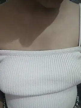 Snapshot of Disha-_00 chatting on October 14, 2025, 11:33 am Disha- 00 online show from October 14, 2025, 11:33 am