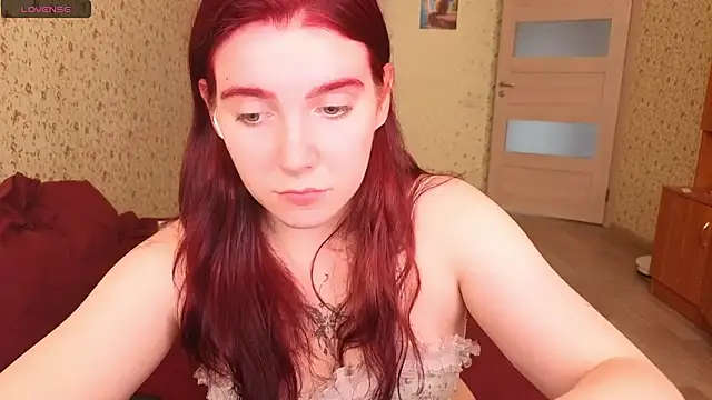 Snapshot of Layla_Glam chatting on July 10, 2026, 1:00 pm Layla Glam online show from July 10, 2026, 1:00 pm