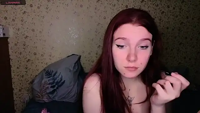 Snapshot of Layla_Glam chatting on August 2, 2026, 10:51 pm Layla Glam online show from August 2, 2026, 10:51 pm