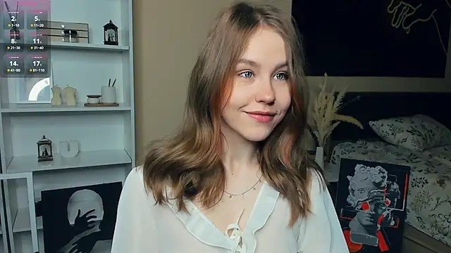 MaliaBourraine online show from May 9, 2026, 7:12 am