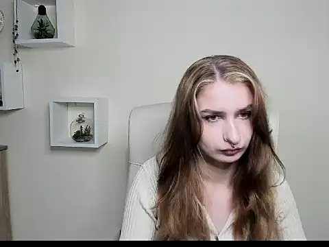 Snapshot of NinaBlond1 chatting on October 16, 2025, 5:49 am NinaBlond1 online show from October 16, 2025, 5:49 am