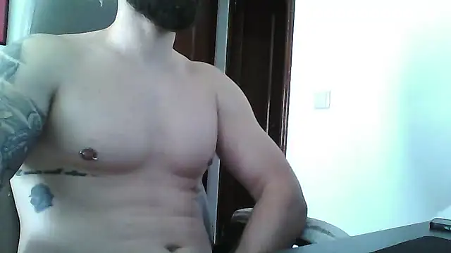 Snapshot of yourfantasy777 chatting on August 1, 2026, 3:10 pm yourfantasy777 online show from August 1, 2026, 3:10 pm