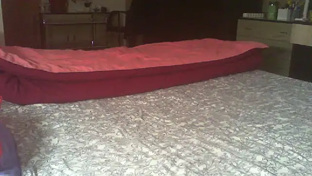 Lauray1 online show from March 9, 2026, 4:54 pm