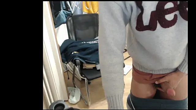 leeyoung  online show from February 25, 2026, 2:56 am