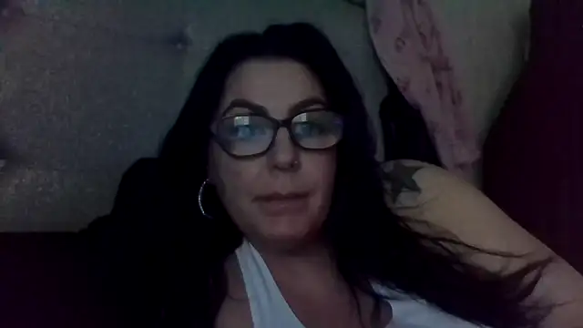 Snapshot of Rileyxxx69 chatting on May 15, 2026, 11:36 pm Rileyxxx69 online show from May 15, 2026, 11:36 pm