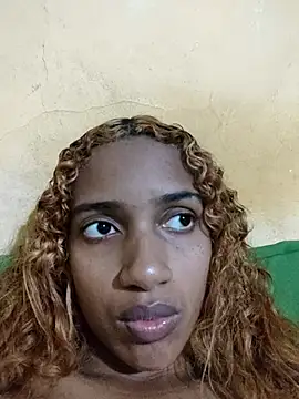Snapshot of Barbiefox24 chatting on May 16, 2026, 1:26 am Barbiefox24 online show from May 16, 2026, 1:26 am