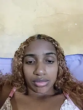 Snapshot of Barbiefox24 chatting on May 14, 2026, 8:50 pm Barbiefox24 online show from May 14, 2026, 8:50 pm