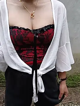 phuongxinhxan online show from June 16, 2026, 11:38 pm