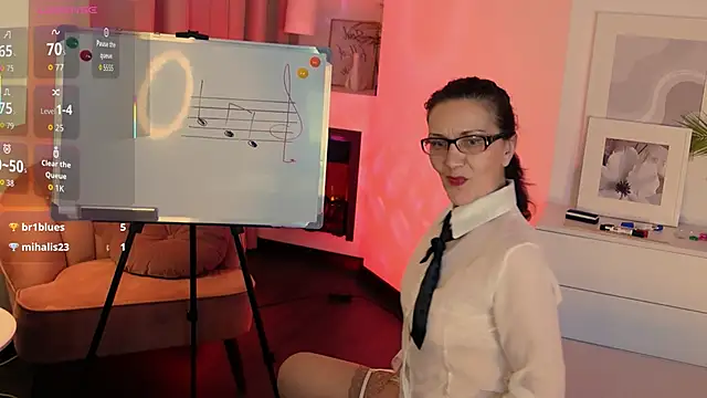 Snapshot of Irene_Marlow chatting on December 3, 2025, 2:16 pm Irene Marlow online show from December 3, 2025, 2:16 pm